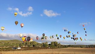 Čempionate varžėsi 83 pilotai iš 23 valstybių