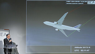 &bdquo;Air France&ldquo; lėktuvo katastrofos priežasčių pristatymo akimirka