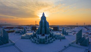 Sniego ir ledo skulptūrų festivalis Kinijoje