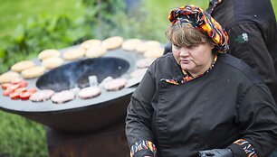 Galina Bov&scaron;evič gamina burgerius