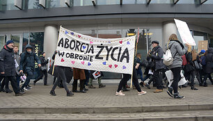 Protestai Lenkijoje dėl abortų draudimo
