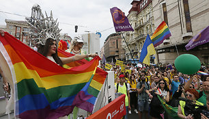 Kijeve keli tūkstančiai žmonių dalyvavo LGBT eitynėse