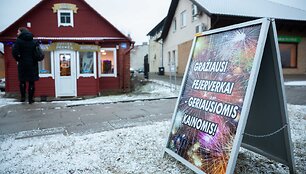 Žvejų įkurta žvejybos reikmenų parduotuvė