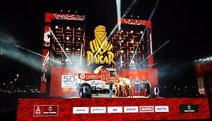 Sunkvežimiai ant Dakaro podiumo