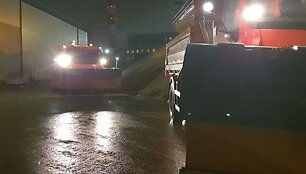 UAB &bdquo;Grinda&ldquo; technika ruo&scaron;iasi barstyti Vilniaus gatves