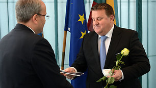 Estijos valstybinis apdovanojimas įteiktas Arūnui Šikštai