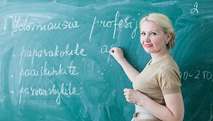 Jono Pauliaus II gimnazijos lietuvių kalbos ir literatūros mokytoja Vilma Tamo&scaron;aitienė