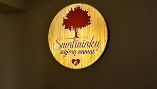 Smalininkų senjorų namai