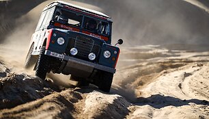 Karolio Raišio Defender 