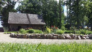 Paragių dvaras &ndash; Lazdynų Pelėdos muziejus