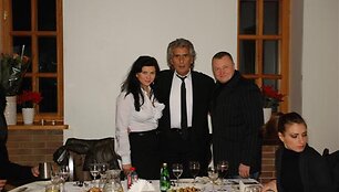 Vakarienės metu