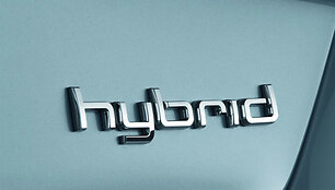 2012-ųjų &bdquo;Audi A8 Hybrid&ldquo;