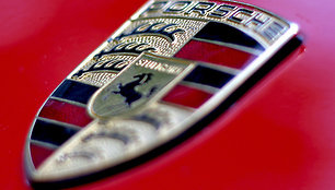 „Porsche“ logotipas