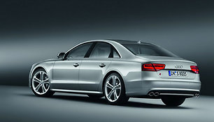 2012-ųjų „Audi S8“