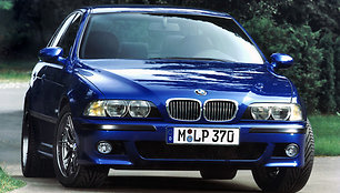 BMW M5 E39