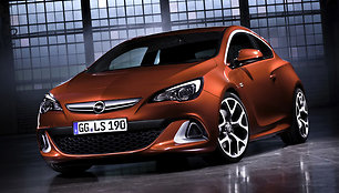 „Opel Astra GTC OPC“