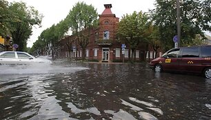 Kaune siautė &scaron;kvalas