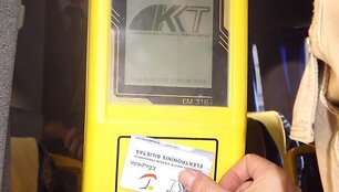 Ateityje žadama palikti tik elektroninius bilietus. 