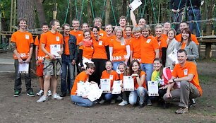 Velomaratono savanoriai ir organizatoriai