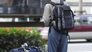 Už lagaminą su ratukais baisiau tik tas pats lagaminas su sulūžusiais ratukais