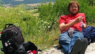 T. Marcinkevičius. Pertraukėlė, kol ma&scaron;inos nestoja