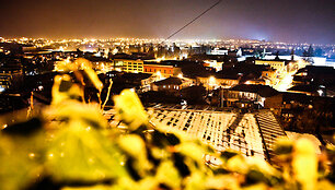 Kutaisio panorama naktį