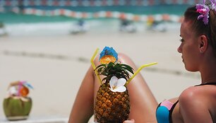 Pina Colada kokteilis ypač populiarus paplūdymiuose