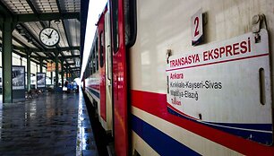 Traukinys Ankara-Teheranas