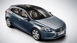 „Volvo V40“