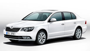 „Škoda Superb“