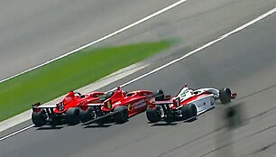 &bdquo;Indycar&ldquo; bolidai artėja link fini&scaron;o