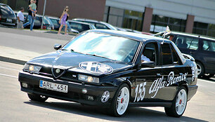 &bdquo;Alfa Romeo 155&ldquo;