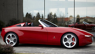 &bdquo;Alfa-Romeo 2uettottanta&ldquo;