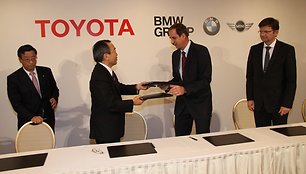 BMW ir „Toyota“ kurs ličio jonų bateriją