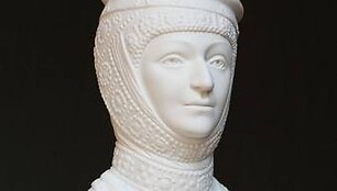 Barbora Radvilatė. Skulptoriaus S.Kuzmos sukurtas portretas