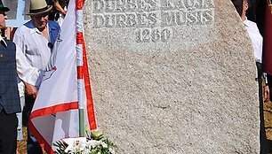 Durbės mū&scaron;iui skirtas akmuo