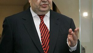 Алишер Усманов