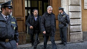 Главу клиники Ватикана арестовали за хищение 4 миллионов евро
