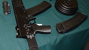 AK12