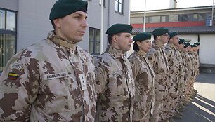 Į misiją Afganistane i&scaron;lydėta karių grupė 