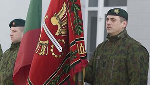 Į misiją Afganistane i&scaron;lydėta karių grupė 