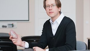 Andrejus Suchomlinovas