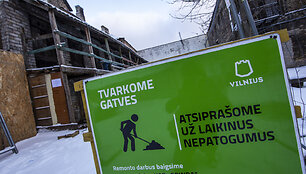 Avarinės būklės mūriniai sandėliukai &Scaron;v. Stepono gatvėje