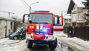 Vilniuje uždegė gyvenamasis namas