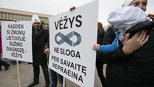 Mitingas &bdquo;Vėžys &ndash; ne sloga&ldquo;