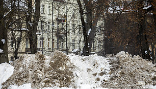 Tvarkomos sniego pusnys Vilniuje