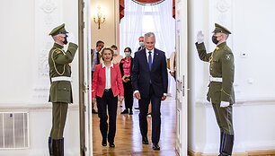 Ursula von der Leyen, Gitanas Nausėda