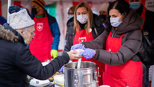 Gerumo sriubų miestelis prie didžiausios miesto eglės