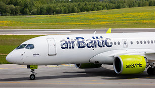 Dar vienas tolimas skrydis: „Air Baltic“ siūlo tiesioginius reisus iš Vilniaus į Tenerifę