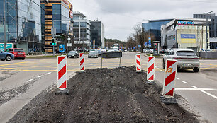 Kelių darbai Saltoni&scaron;kių gatvėje